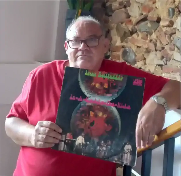 Iron Butterfly Antonio con el disco