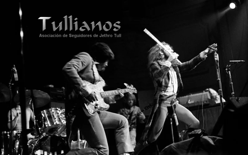 Tullianos foto directo con logo